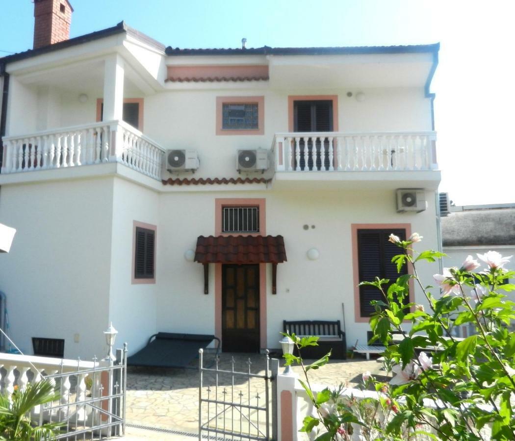 Apartments Jozefina 茨里克韦尼察 外观 照片